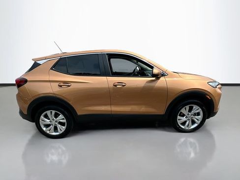 Used 2024 Buick Encore GX Preferred w/ Comfort Package AWD/4WD image 5