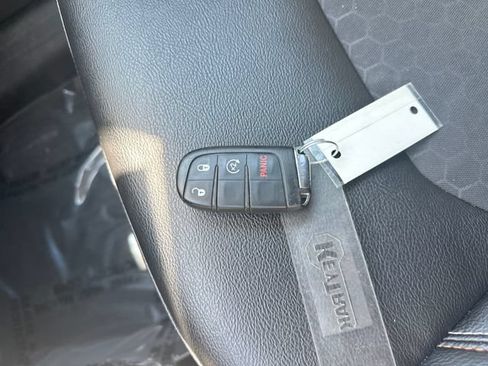Used 2018 Jeep Compass Latitude w/ Popular Equipment Group AWD/4WD image 50