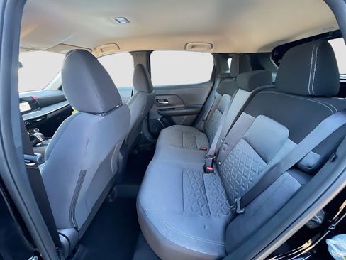 New 2025 Nissan Kicks SV image 23