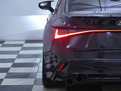 Used 2022 Lexus IS 500 image 36