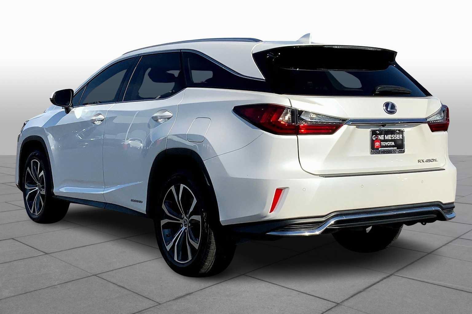 Used 2020 Lexus RX 450hL AWD w/ Premium Package image 12