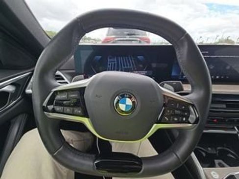 Used 2025 BMW 430i Coupe image 3