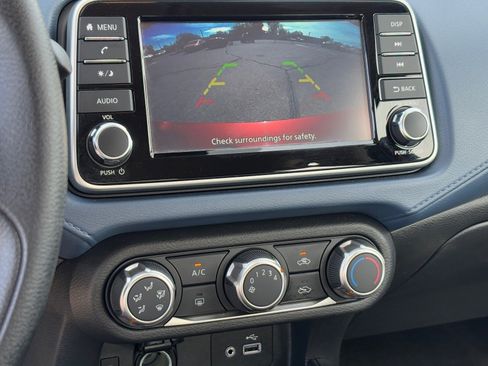 Certified 2025 Nissan Versa SV image 23