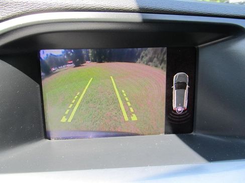 Used 2018 Volvo V60 T5 Dynamic w/ Vision Package image 60