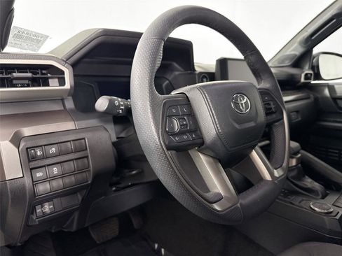 Certified 2024 Toyota Tacoma SR5 image 4