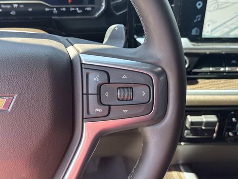 Used 2025 Chevrolet Silverado 1500 LT w/ Z71 Off-Road Package image 23