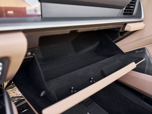 Used 2024 Porsche 911 Turbo image 75