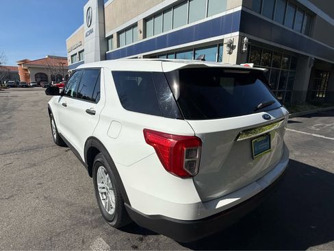 Used 2022 Ford Explorer Base image 5