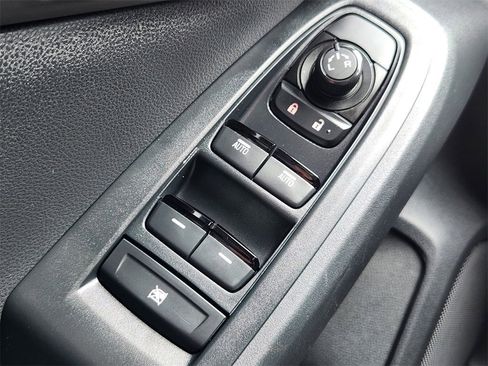 Used 2025 Subaru Impreza 2.0i image 25