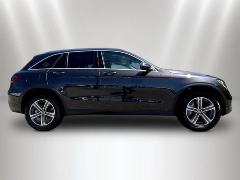 Certified 2022 Mercedes-Benz GLC 300 image 4