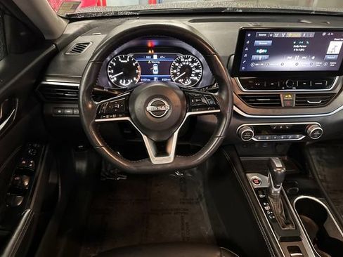 Used 2023 Nissan Altima 2.5 SL image 16