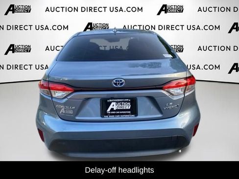 Used 2023 Toyota Corolla LE FWD image 5