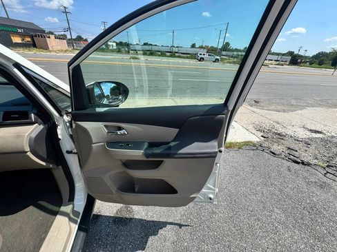 Used 2016 Honda Odyssey SE image 20