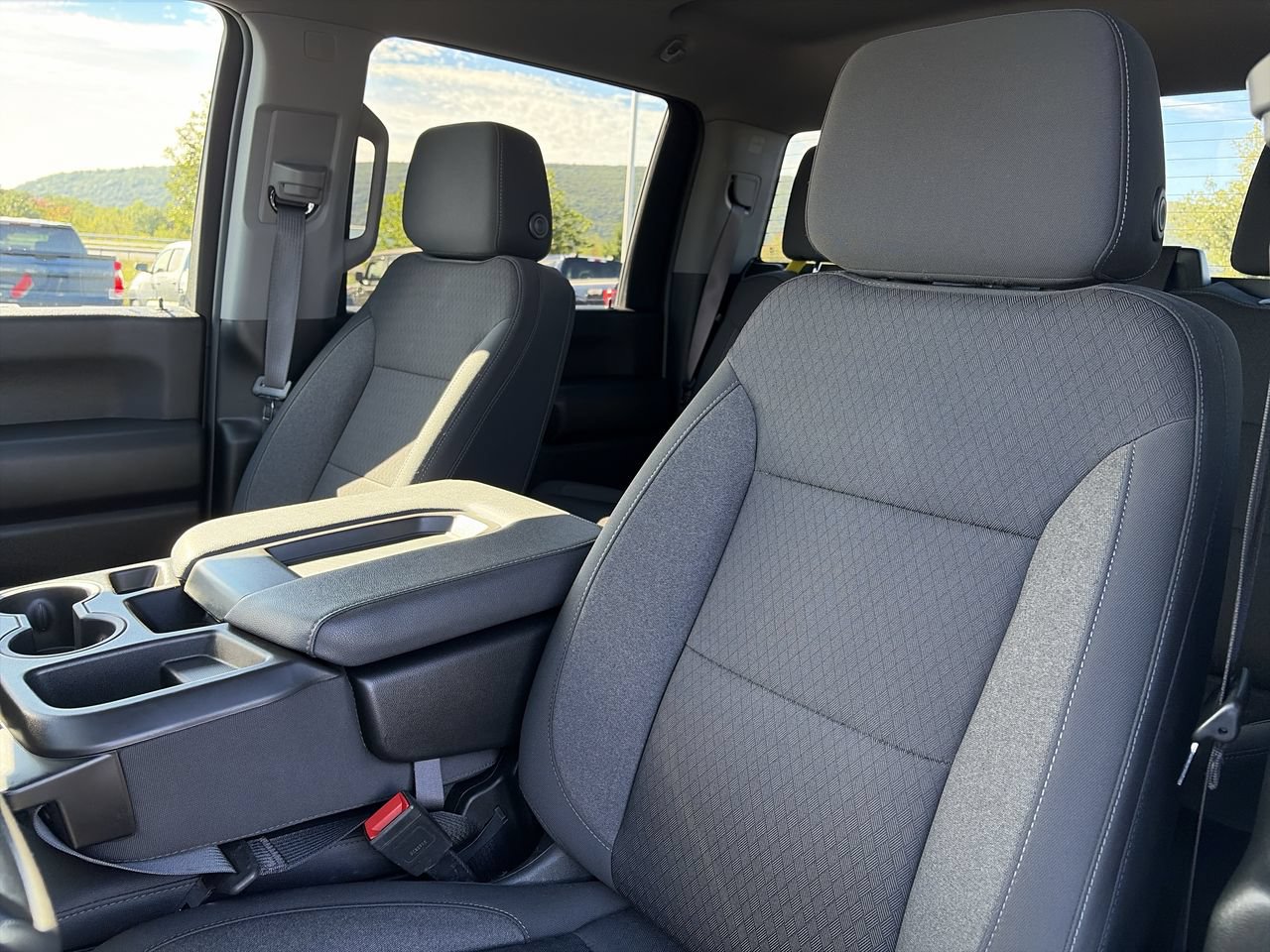 Used 2024 Chevrolet Silverado 2500 Custom w/ Custom Convenience Package AWD/4WD image 23