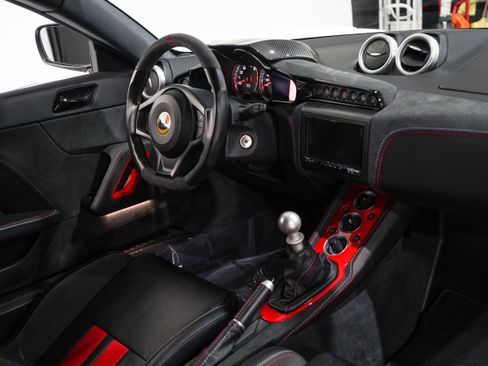 Used 2020 Lotus Evora RWD image 17