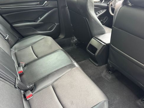 Used 2022 Honda Accord Sport image 30