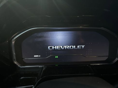 Used 2024 Chevrolet Silverado 1500 LT image 8