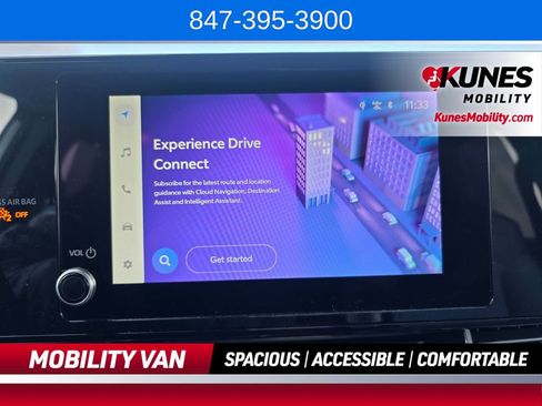 Used 2026 Toyota Sienna LE FWD image 49