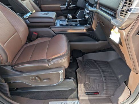 Used 2024 Ford F150 King Ranch w/ FX4 Off-Road Package image 32