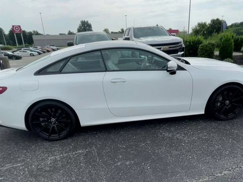 Used 2023 Mercedes-Benz E 450 Coupe image 2