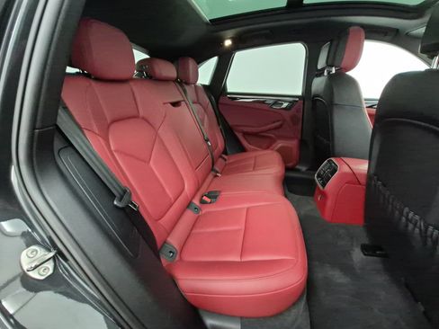 Certified 2026 Porsche Macan Turbo AWD/4WD image 24