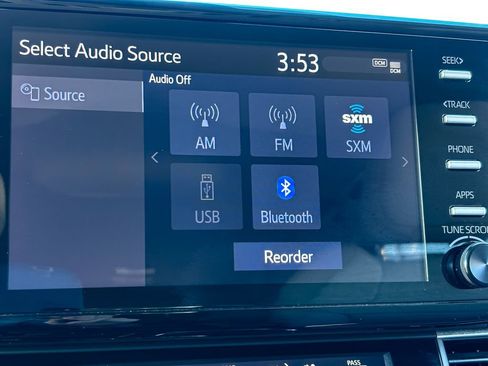 Used 2023 Toyota Sienna LE image 31