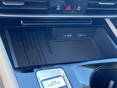 New 2026 Volkswagen Atlas SE FWD image 25