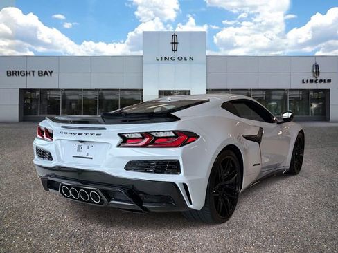 Used 2024 Chevrolet Corvette Z06 image 5