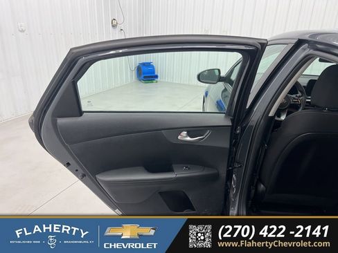 Used 2019 Kia Forte LXS image 10