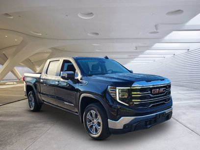 Used 2025 GMC Sierra 1500 SLT