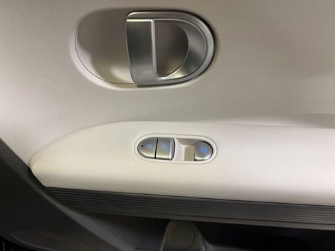 Used 2024 Hyundai Ioniq 5 SEL RWD image 58