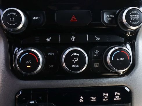 Used 2022 RAM 1500 Big Horn image 42