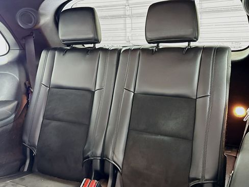 Used 2020 Dodge Durango R/T w/ Blacktop Package AWD/4WD image 11