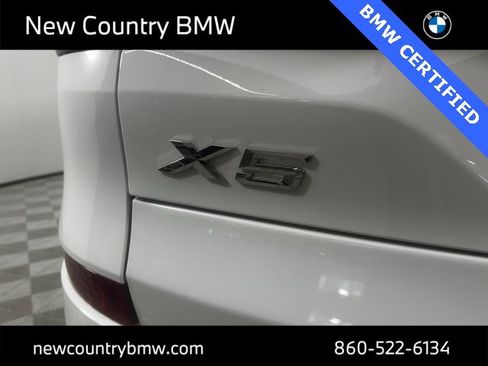 Used 2026 BMW X5 xDrive40i w/ M Sport Package image 10