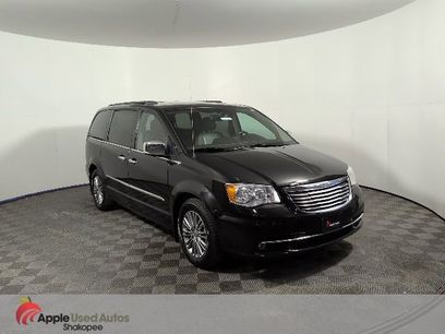Used 2014 Chrysler Town & Country Touring-L w/ Driver Convenience Group