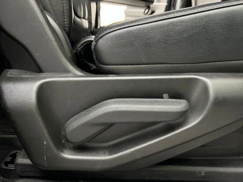 Used 2024 Jeep Wagoneer L Series II w/ Flexible Seating Group image 20