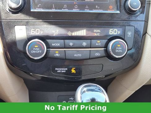 Used 2020 Nissan Rogue SL w/ Premium Package FWD image 19
