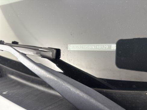 Certified 2024 Honda HR-V Sport image 11