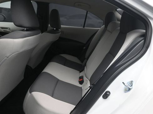 Used 2025 Toyota Corolla LE FWD image 11