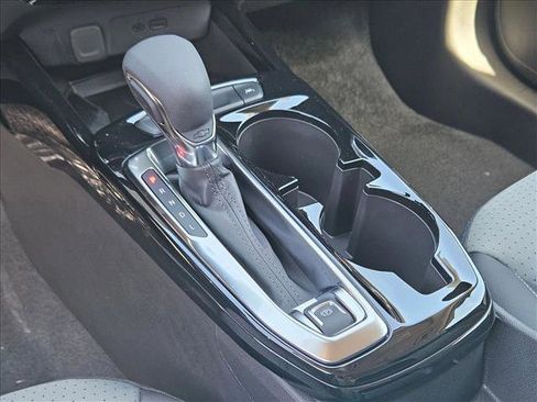 New 2026 Chevrolet Trax LT w/ Sunroof Package FWD image 13
