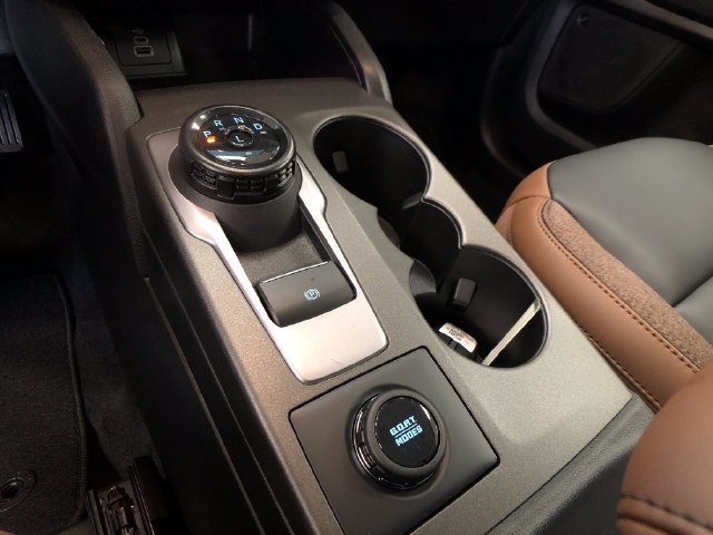 New 2026 Ford Bronco Sport Outer Banks w/ Outer Banks Tech Package+ AWD/4WD image 17