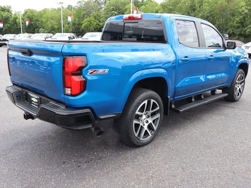 Used 2023 Chevrolet Colorado Z71 w/ Z71 Convenience Package 2 AWD/4WD image 35