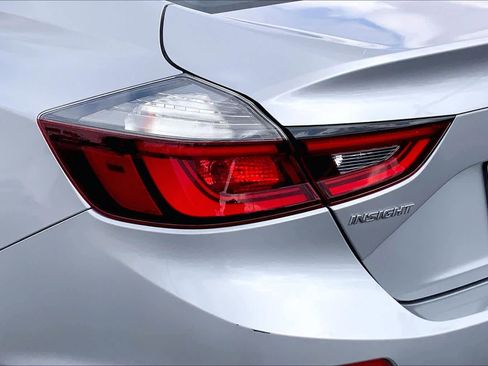 Used 2019 Honda Insight LX image 29