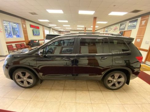 Used 2020 Honda Passport Touring image 4