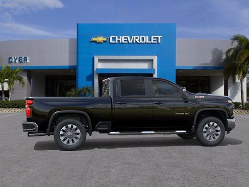 New 2026 Chevrolet Silverado 2500 LT image 6