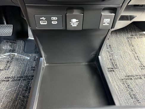 Used 2026 Honda Odyssey Elite image 50