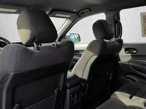Used 2025 Dodge Durango GT AWD/4WD image 16