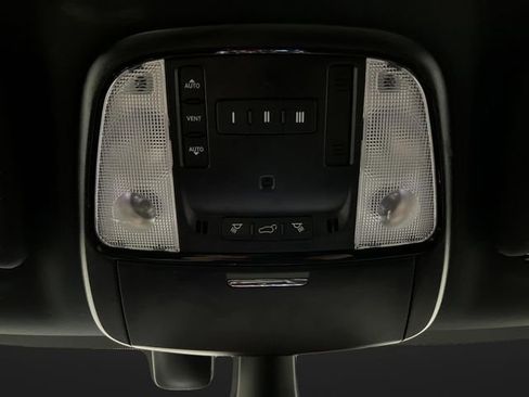 Certified 2024 Dodge Durango GT image 27