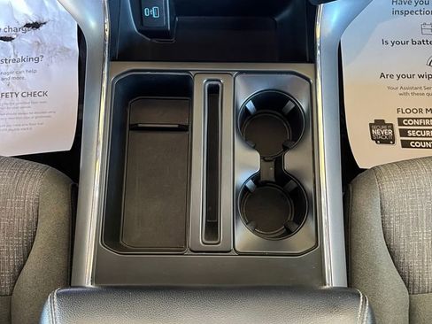 Used 2021 Ford F150 XLT image 22