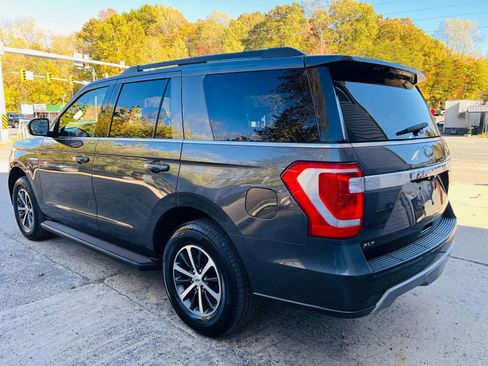 Used 2020 Ford Expedition XLT image 8